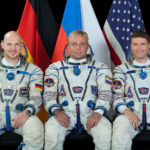 Live-трансляция возвращения членов экипажа МКС на Землю