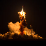 Ракета-носитель Antares с частным грузовым кораблем Cygnus взорвалась на взлете