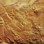 Установлены причины древнего наводнения на Марсе