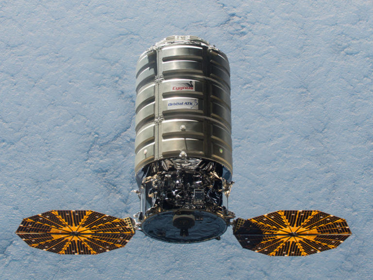 ISS-45_Cygnus_5_approaching_the_ISS_-_crop