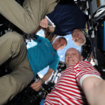 Космонавты поздравили с орбиты с Днем России