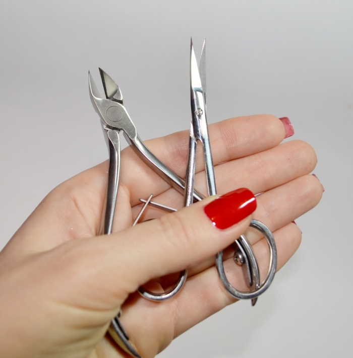 manicure-scissors-or-clippers-staleks