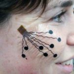 «Электронную татуировку» научат распознавать эмоции