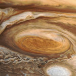 Большое Красное Пятно разогревает весь Юпитер