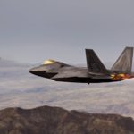Истребителям F-22 обновят «лобовой» индикатор