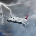 Что произойдет, если в самолет ударит молния?