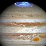 Сияния на полюсах Юпитера оказались рассинхронизированы
