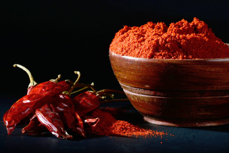 1200-537718890-red-chili-pepper-powder