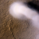 Перхлораты на Марсе связали с действием «пылевых дьяволов»