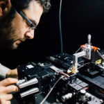 Разработан оптический микрочип, который ускорит создание квантового компьютера