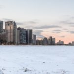 Из-за рекордно низкой температуры в Чикаго зафиксировали ледяные землетрясения, спровоцировавшие громкий шум