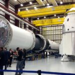 SpaceX совершила исторический запуск пилотируемого корабля Crew Dragon