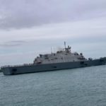 Видео: новейший боевой корабль ВМС США типа Freedom столкнулся с другим судном