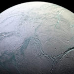 Подледный океан Энцелада оказался похож на океаны Земли