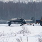 СМИ сообщили о первом полете С-70 «Охотник»