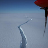 Трещина в леднике Бранта