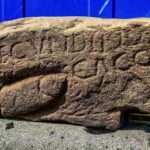 В Нортумберленде нашли древнеримское оскорбление, высеченное рядом с рисунком фаллоса