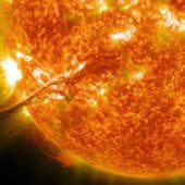 Ученые научились предсказывать солнечные бури по диммингам на Солнце