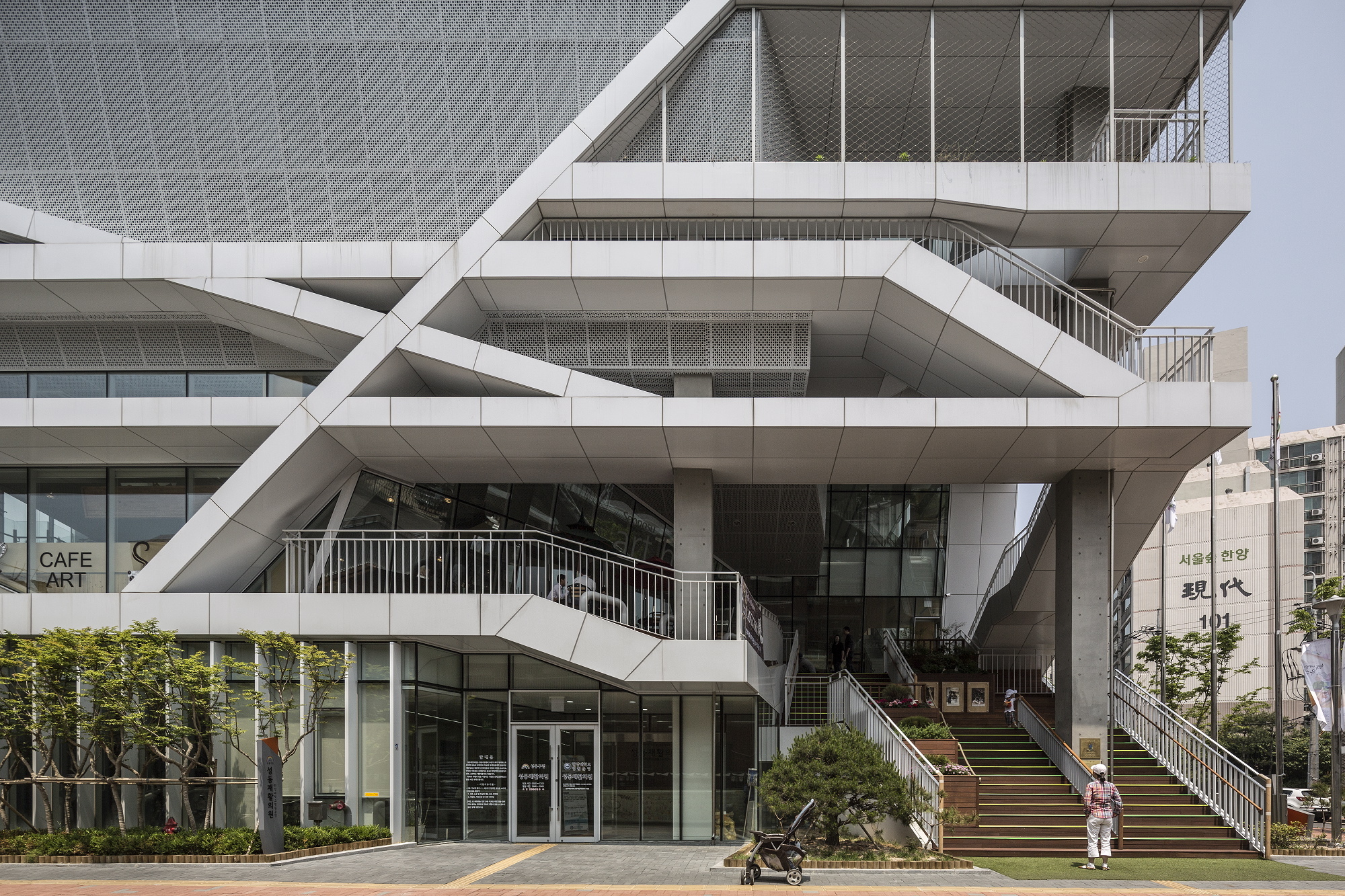 Культурный центр в Корее архитектура