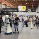 В аэропорту «Внуково» появился говорящий робот