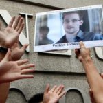 Сноуден: США пытаются восстановить доверие общества к шпионажу спецслужб