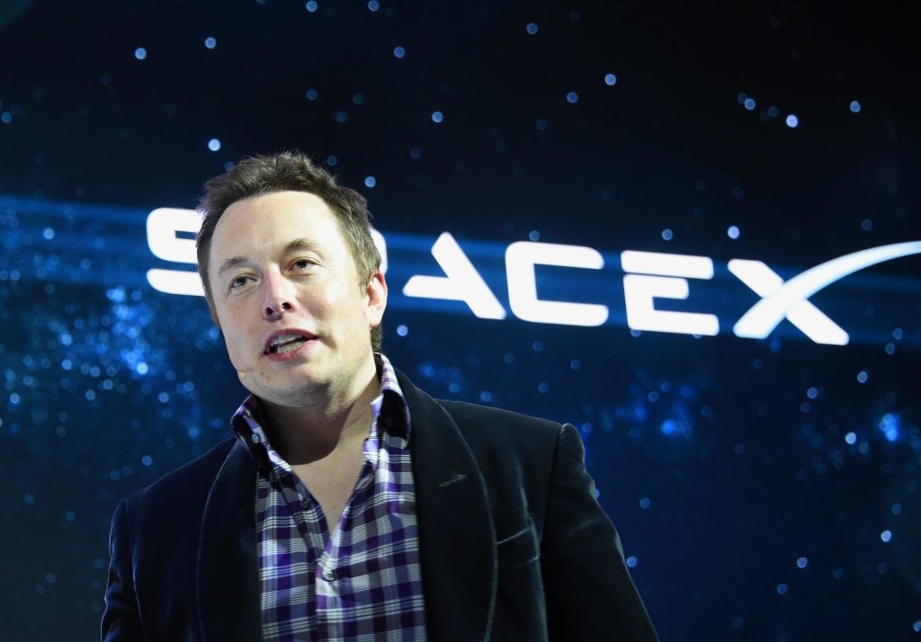 SpaceX работает над созданием спутников, раздающих дешевый Интернет – иллюстрация к материалу на Naked Science