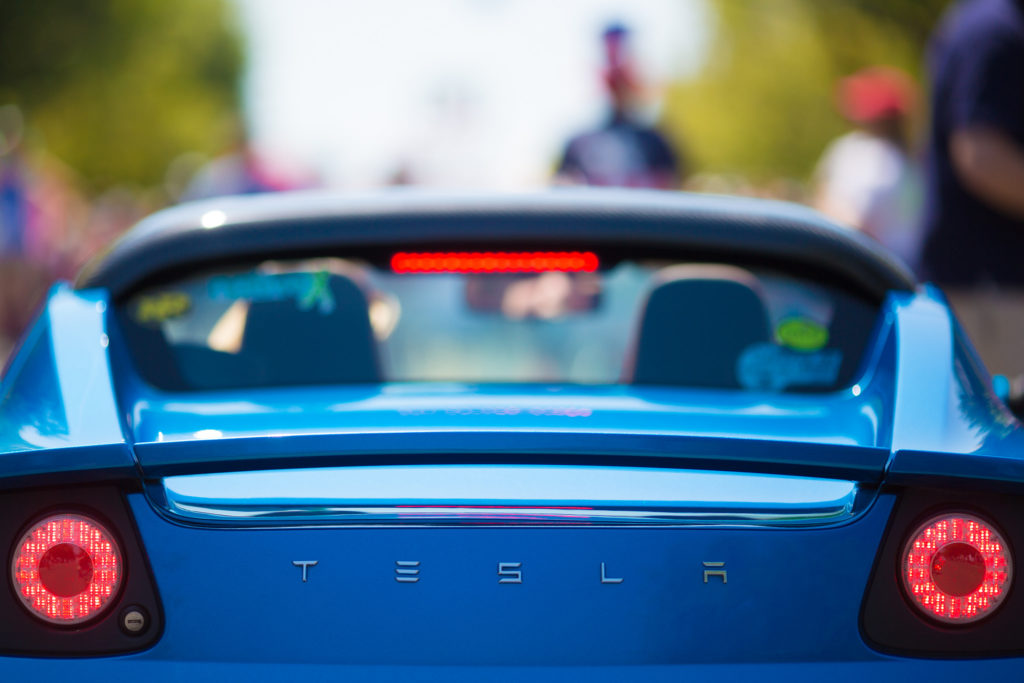 Tesla представила новую модель электроседана – иллюстрация к материалу на Naked Science