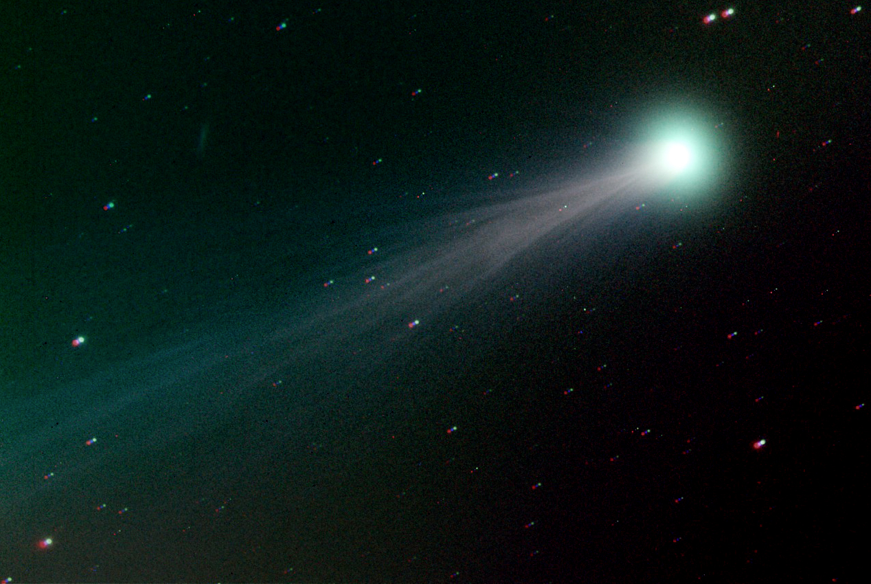 Снимок Хаббл Комета