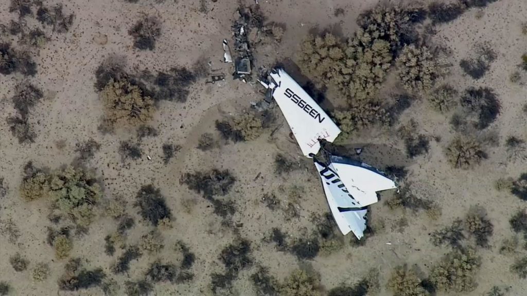 Суборбитальный корабль SpaceShipTwo потерпел крушение – иллюстрация к материалу на Naked Science
