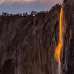 Таймлапс-видео: «огненный» водопад