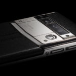 Vertu Signature Touch: титановый смартфон за 8 тысяч евро