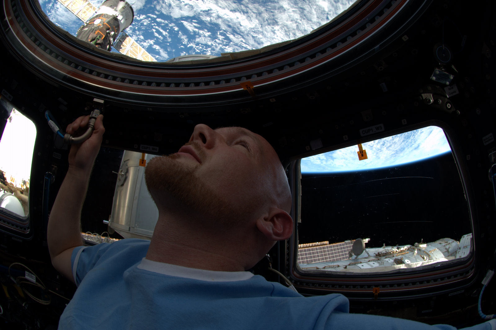 Alexander_Gerst_in_the_cupola