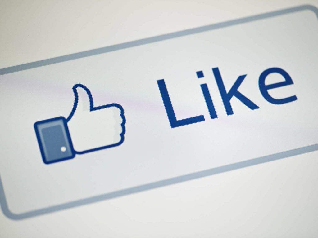 Facebook  не будут блокировать! – иллюстрация к материалу на Naked Science
