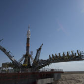 Soyuz_TMA-13M_spacecraft_raised_into_vertical_position