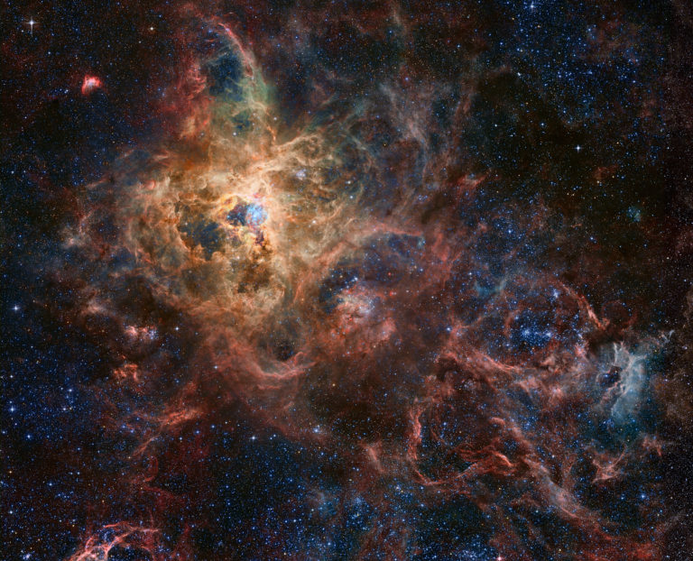 Tarantula-HST-ESO-M