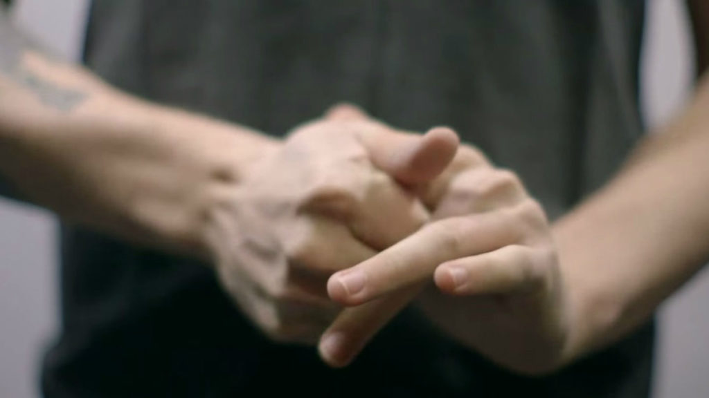 cracking-knuckles