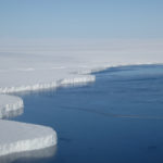 Уровень воды вокруг Антарктиды растет быстрее, чем в остальном океане