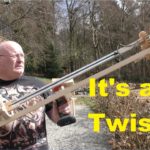 Kunai Twister 2600: деревянная винтовка, стреляющая ножами