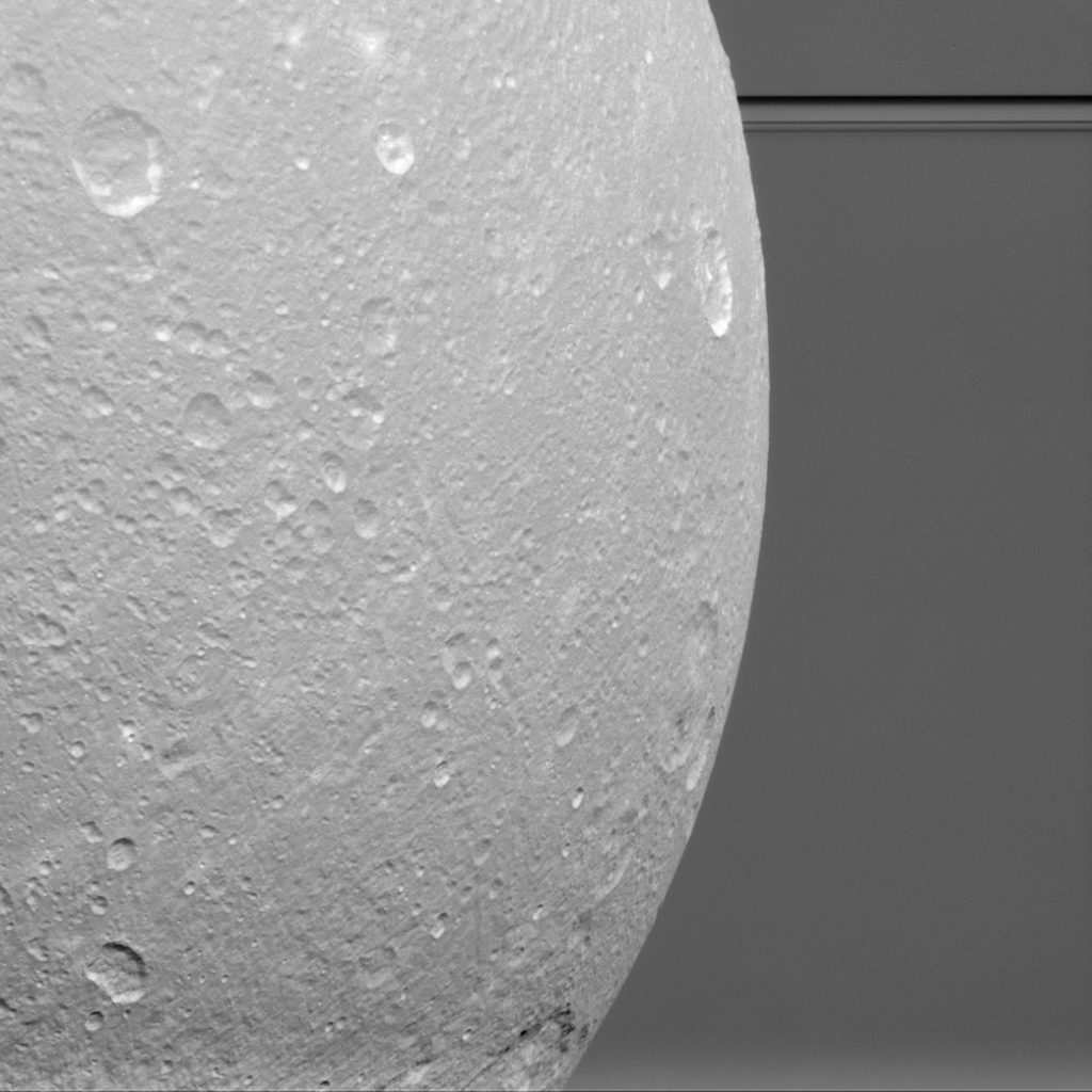 pia18344-1041