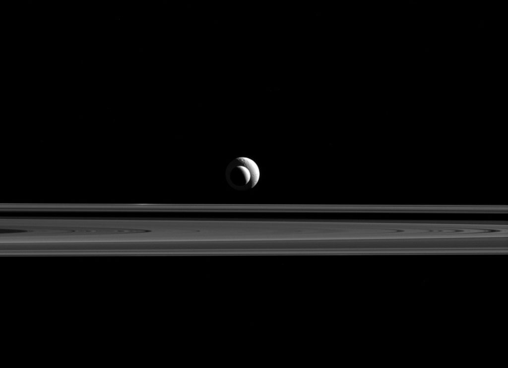 pia18349-1041