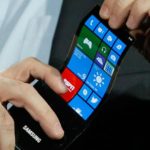 Samsung тайно представил складной 5,68-дюймовый AMOLED-дисплей