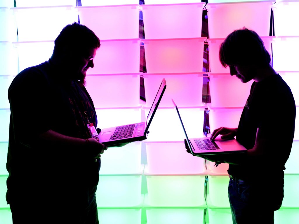 В Минкомсвязи поделились информацией про запрет анонимного Wi-Fi – иллюстрация к материалу на Naked Science