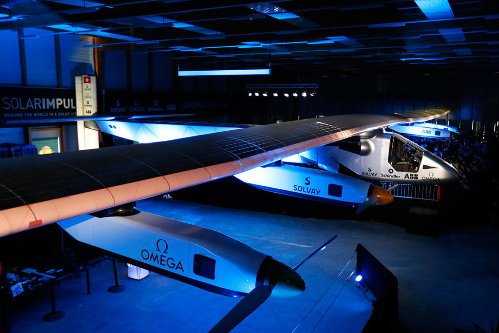 «Солнцелет» Solar Impulse 2 отправится в кругосветный полет – иллюстрация к материалу на Naked Science