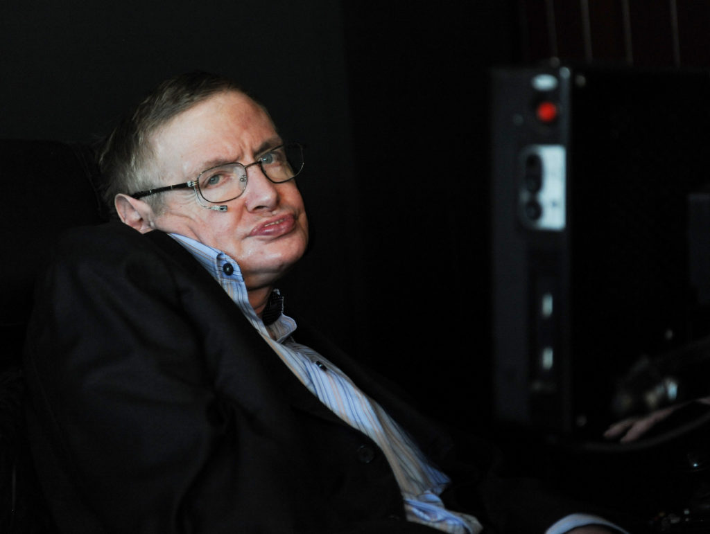 Стивен Хокинг опасается победы искусственного интеллекта над человеческим разумом – иллюстрация к материалу на Naked Science
