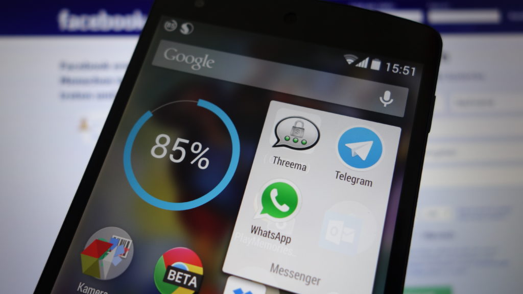 Сбои в работе WhatsApp стали разрушительным трамплином для Telegram – иллюстрация к материалу на Naked Science