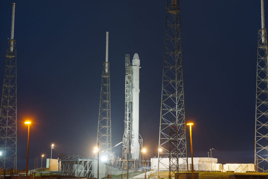 SpaceX готовится к новой «морской» посадке Falcon 9 – иллюстрация к материалу на Naked Science