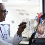 VR-технология EchoPixel позволяет врачу «заглянуть» в пациента