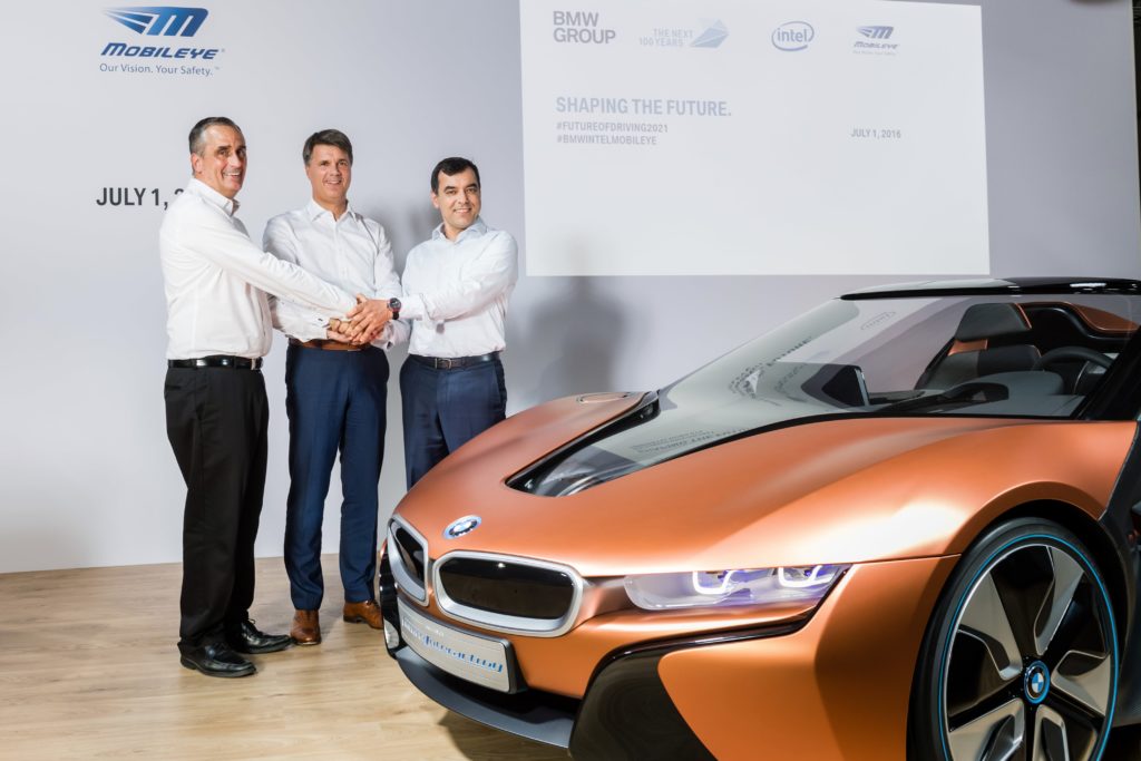 BMW создаст универсальную автопилотную платформу для любых машин – иллюстрация к материалу на Naked Science