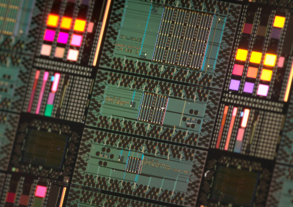03_22_2013_quantum-chip