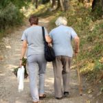 Исследователи разработали систему мониторинга походки пожилых людей